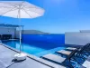 Villa Şira